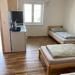 Smudla 公寓 兹诺伊莫